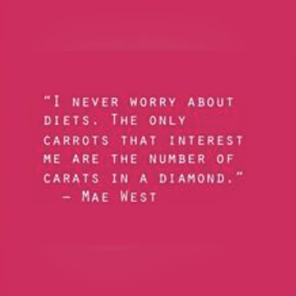 High-quality elegant women's fashion ring in red. NWT. Size 7. Fast Ship - Picture 2 of 2